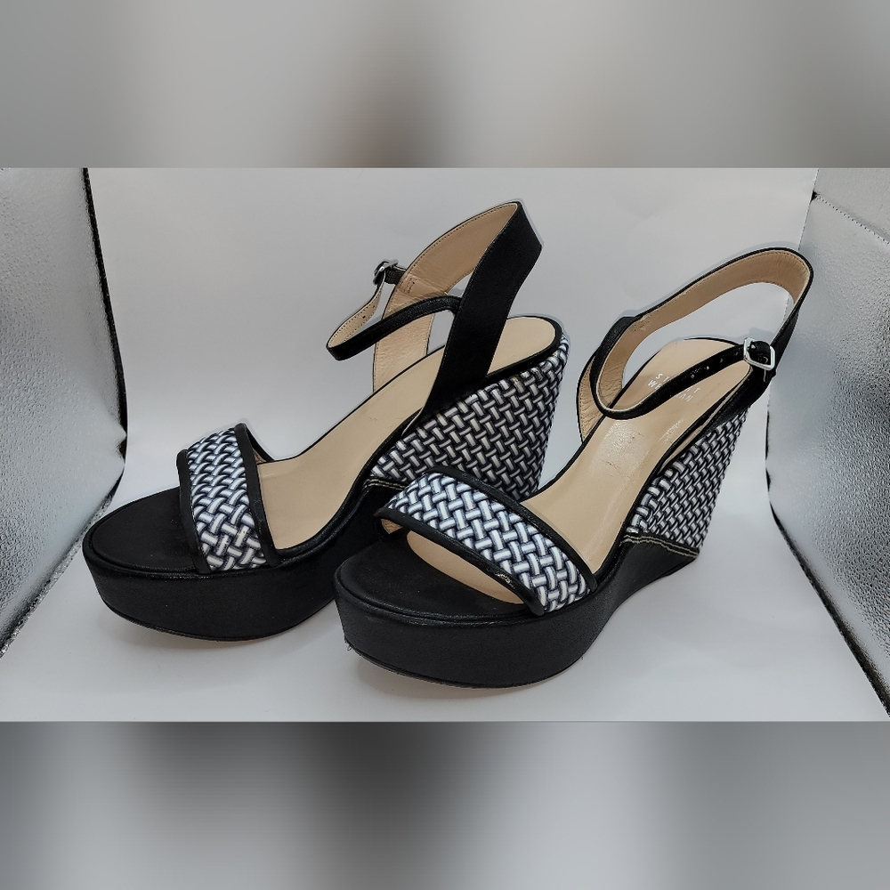 Stuart weitzman platform sandal